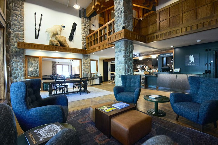 lounge