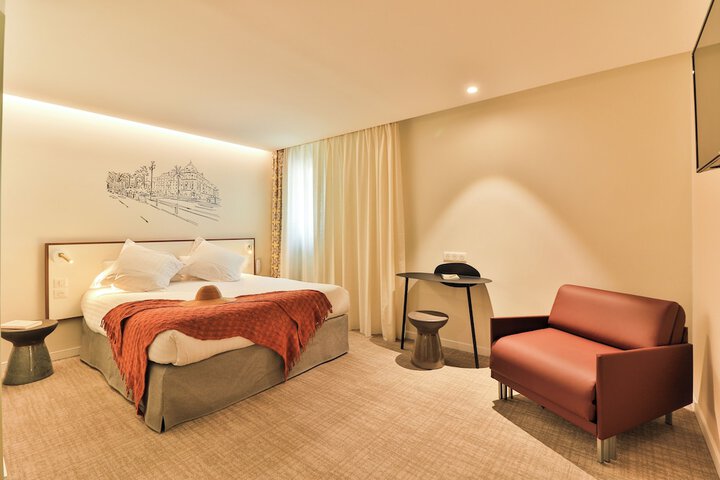 Room 41 of 80