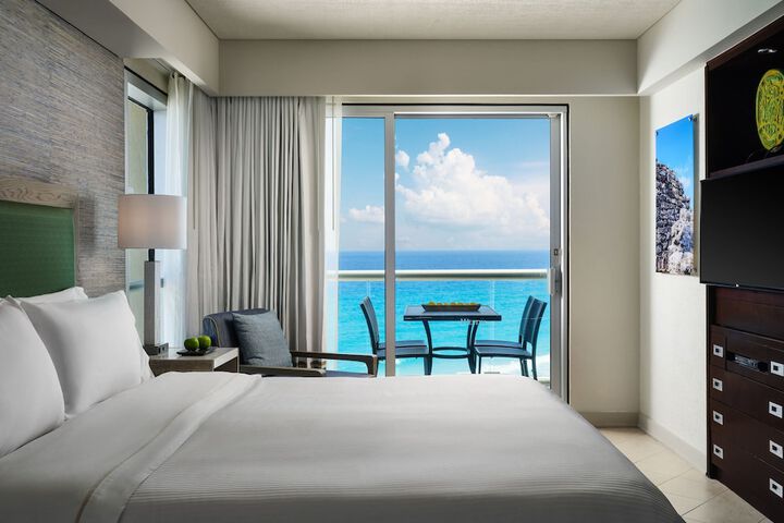 Room 6 of 46