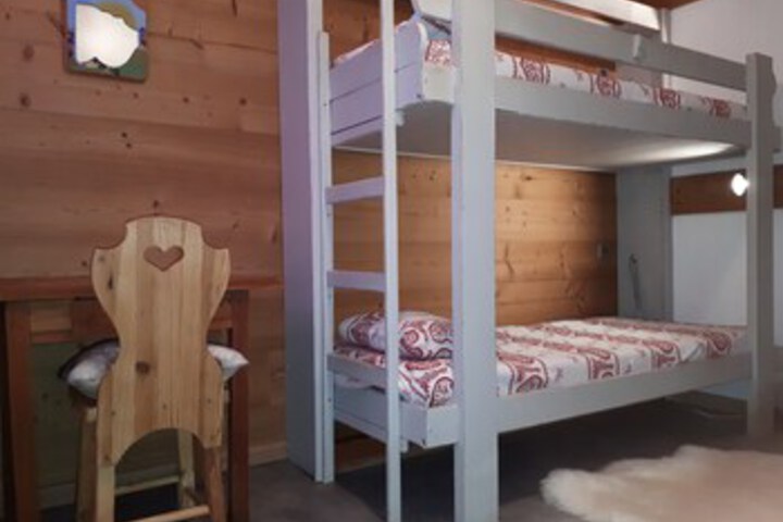 Room 30 of 41