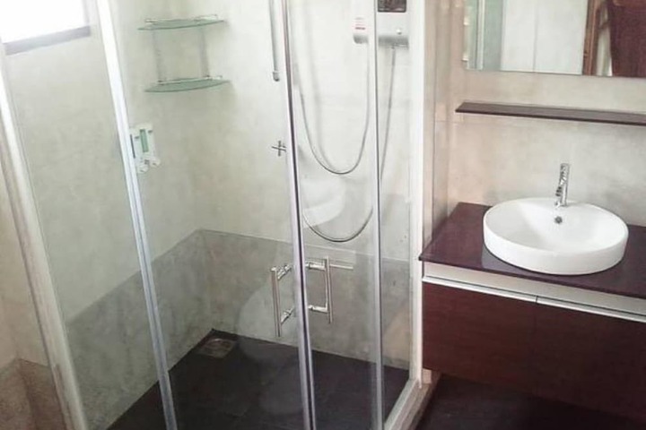 Room 46 of 64