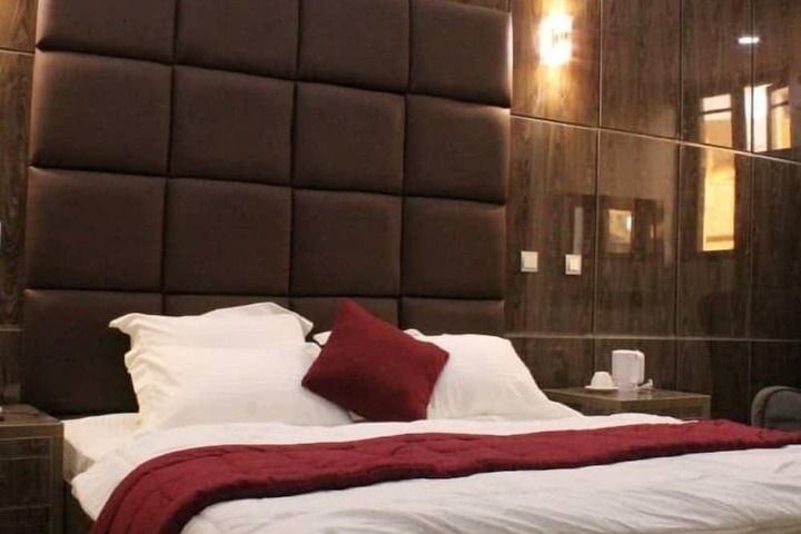 De-Rossi Hotel & Suites