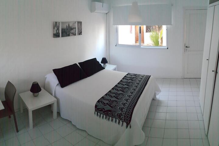 Room 20 of 65