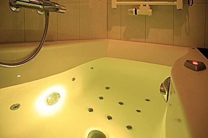 Bath Photo