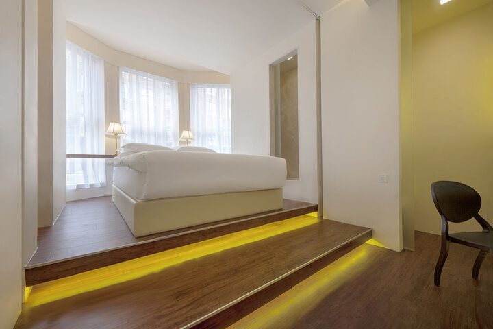 Room 14 of 29