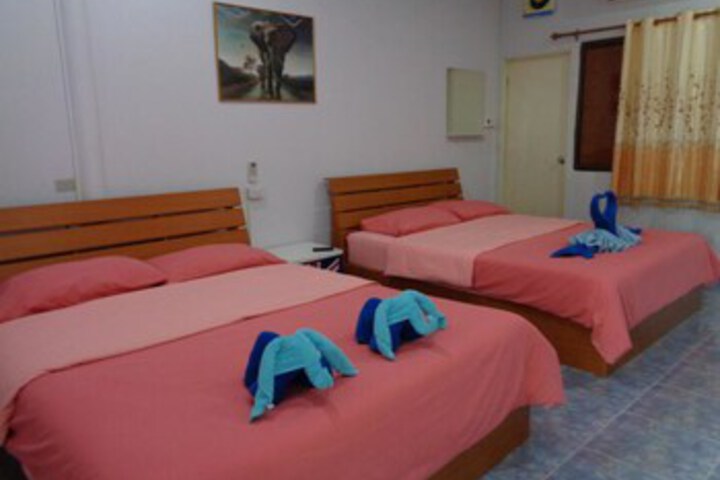 Room 14 of 24