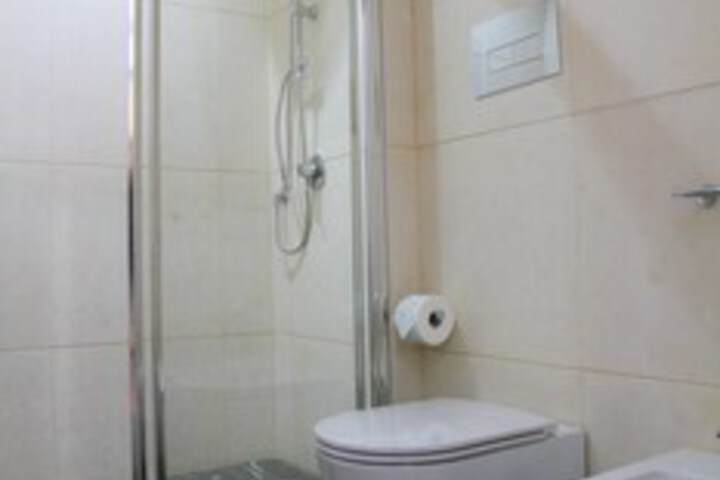 Room 14 of 48