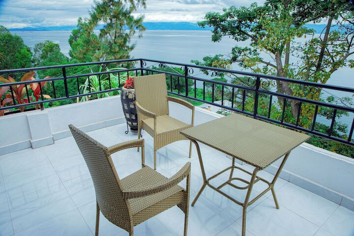 Terrace/Patio 8 of 17