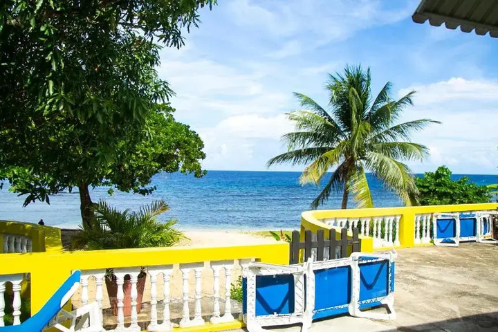 Beach 9 of 19