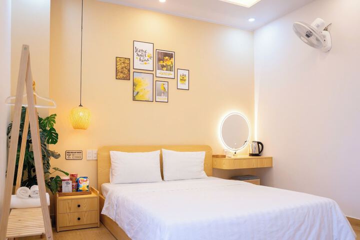 Room 17 of 63