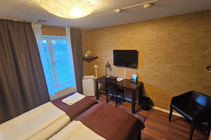 Room 40 of 75