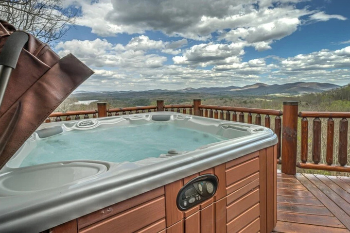 Pool 14 of 22