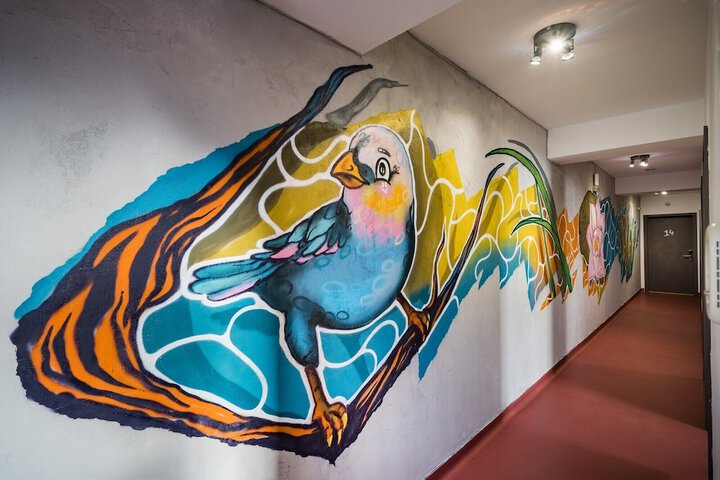 Room 4 of 24