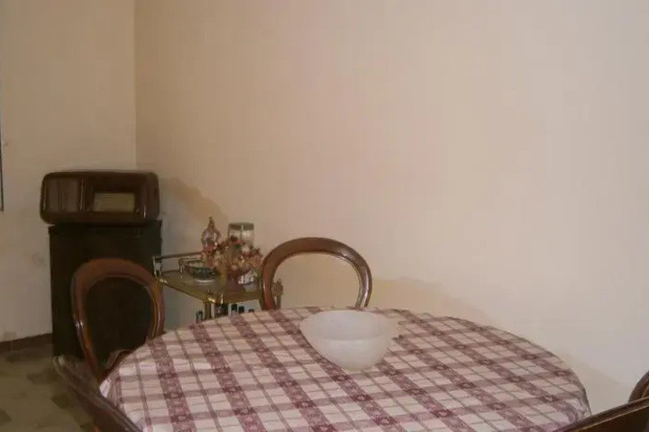 Room 3 of 6