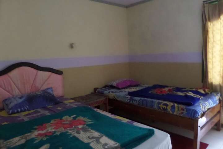 Room 2 of 42