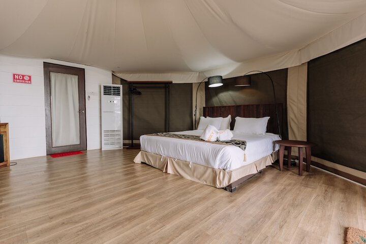 Room 4 of 71