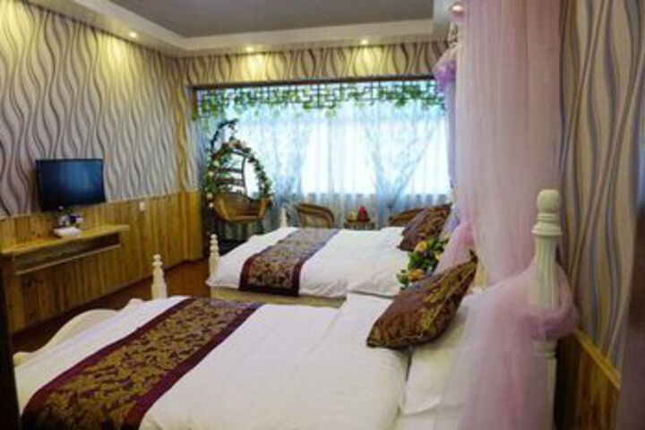 Room 15 of 30