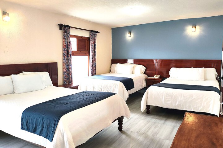 Room 7 of 42