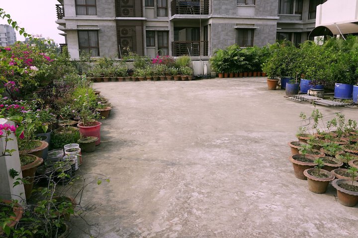 Hotel Exterior 70 of 71