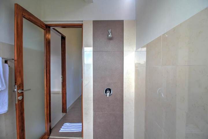 Room 17 of 52