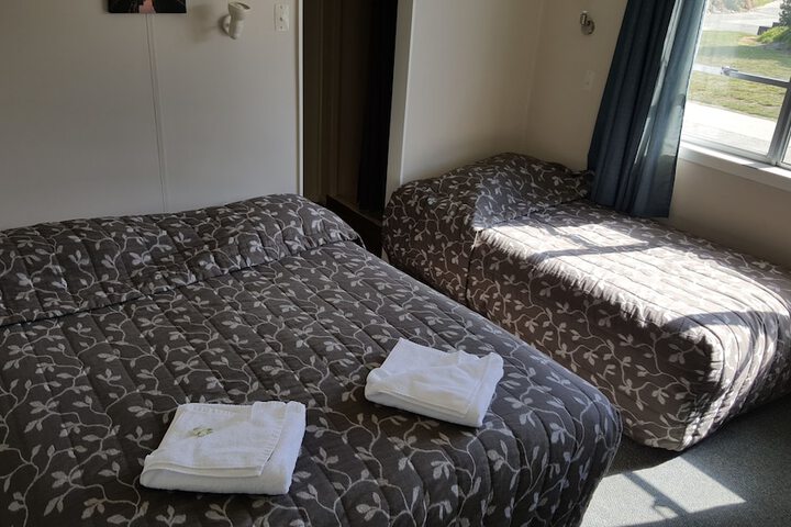 Room 27 of 60