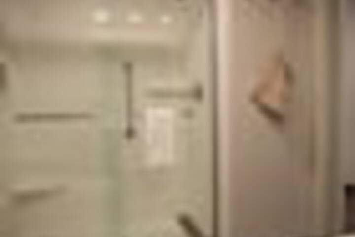 Bathroom shower