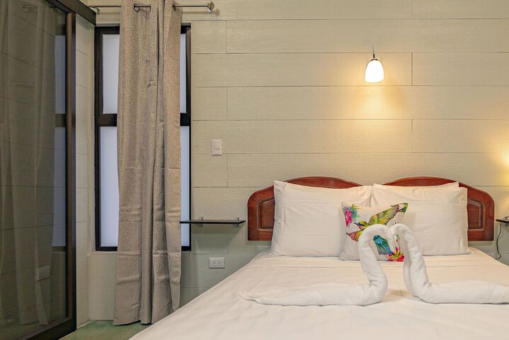 Room 37 of 64