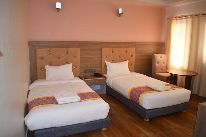 Room 7 of 95