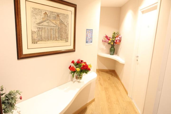 Ballroom/Hall 225 of 238
