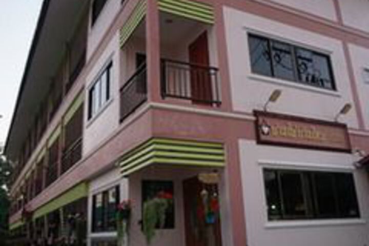 Hotel 4 of 27