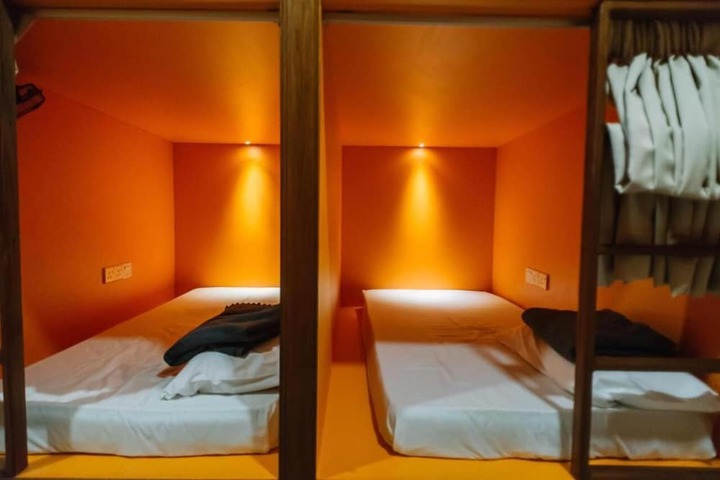 Room 13 of 53