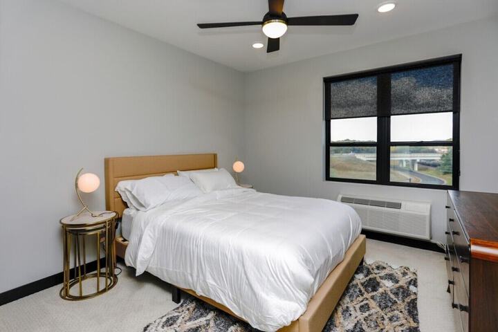 Room 5 of 21