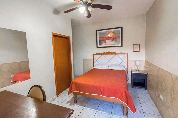 Room 29 of 72