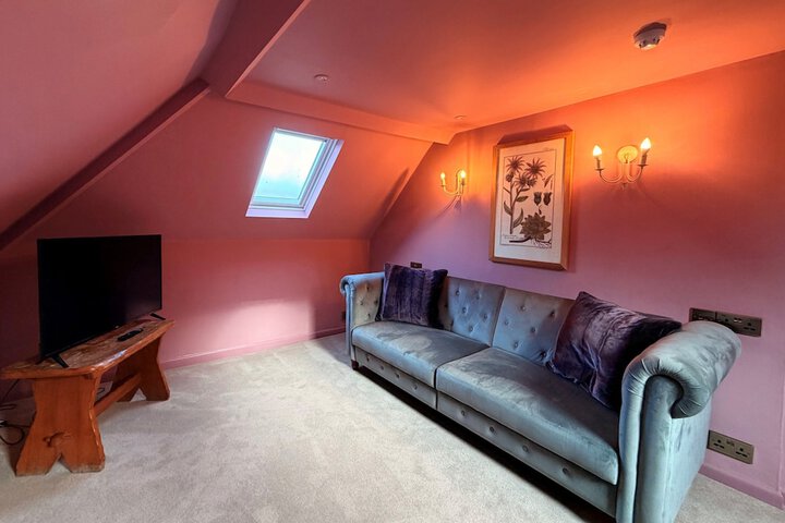 Room 19 of 53