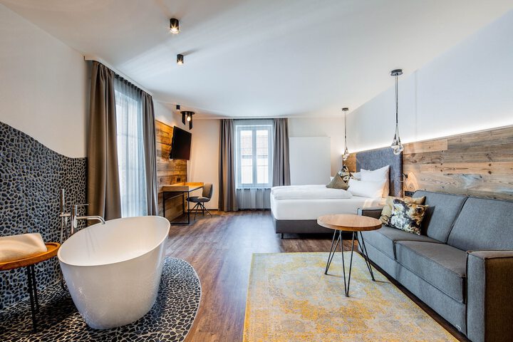 Room 20 of 54