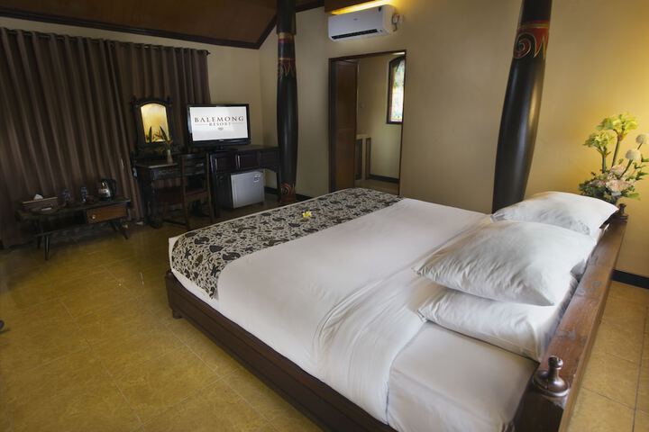 Room 7 of 52