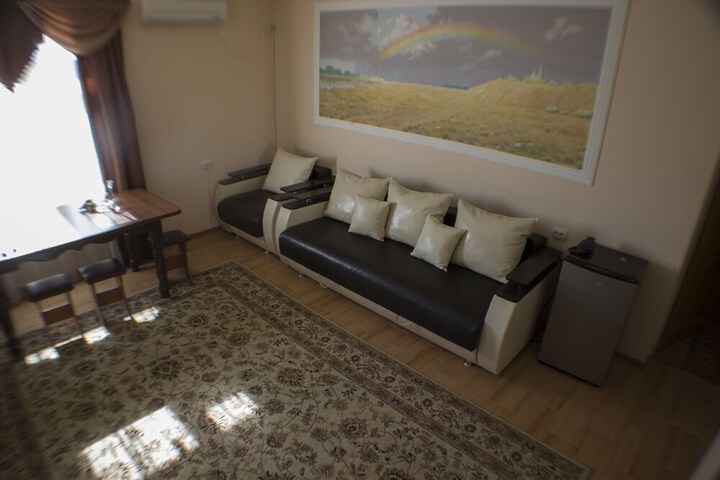 Room 21 of 29