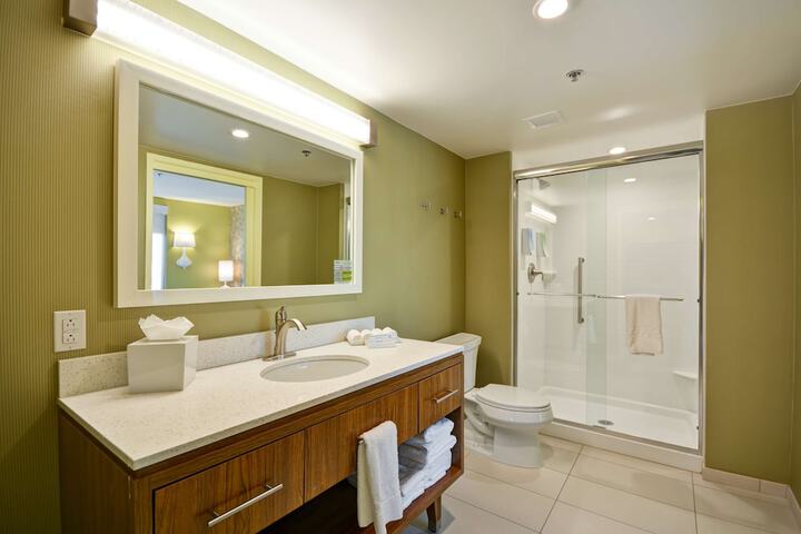 Bathroom shower