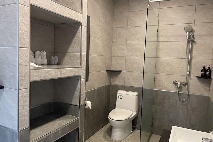 Room 21 of 43