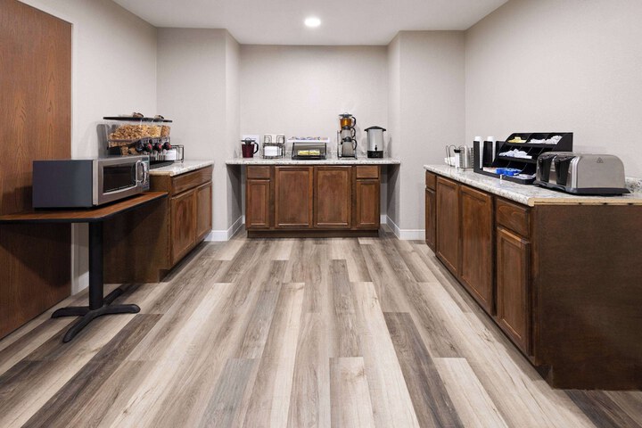 Hotel Interior 7 of 40