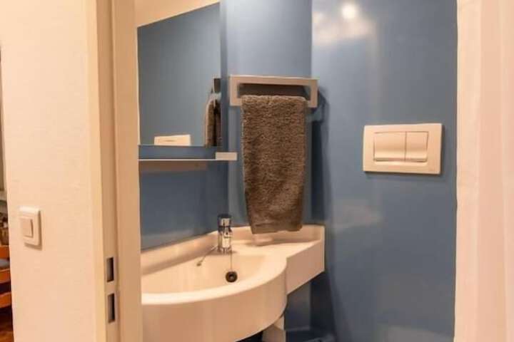 Room 43 of 113