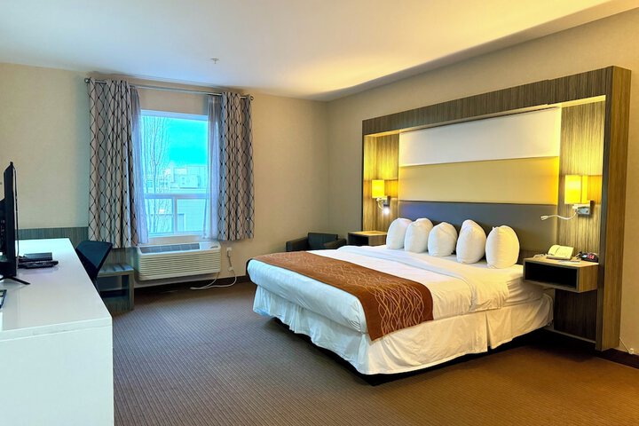 Room 5 of 14