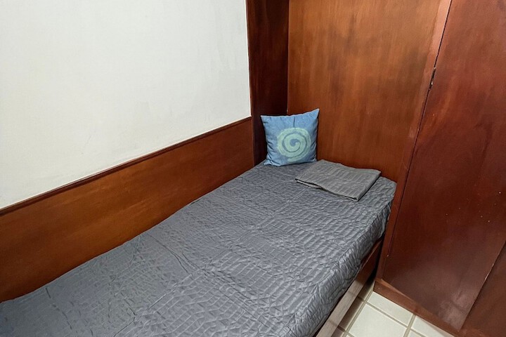 Room 36 of 487