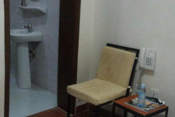 Room 20 of 115