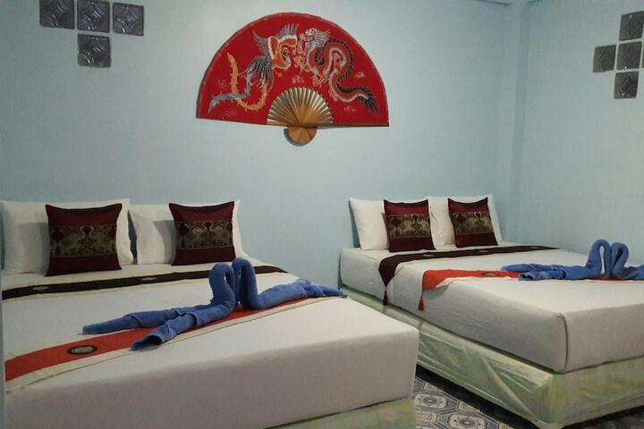 Room 9 of 53