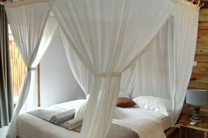 Room 18 of 54