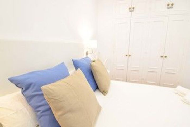 Room 15 of 43