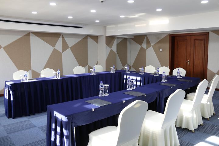 Meeting 290 of 325