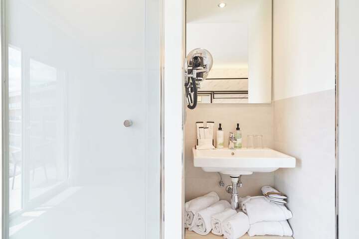 Clean Restrooms