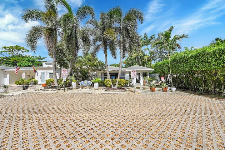 Hotel Interior 3 of 122